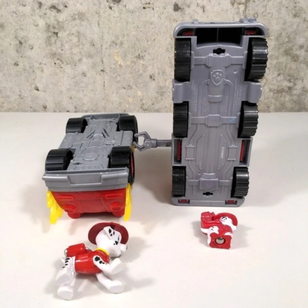 Paw Patrol Marshall‎ Fire Truck Lot Ultimate & Vehicle 2 Figure 2018 Spin Master